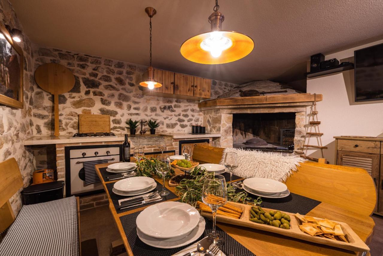 Stone Villa Miandri Sukošan Dış mekan fotoğraf