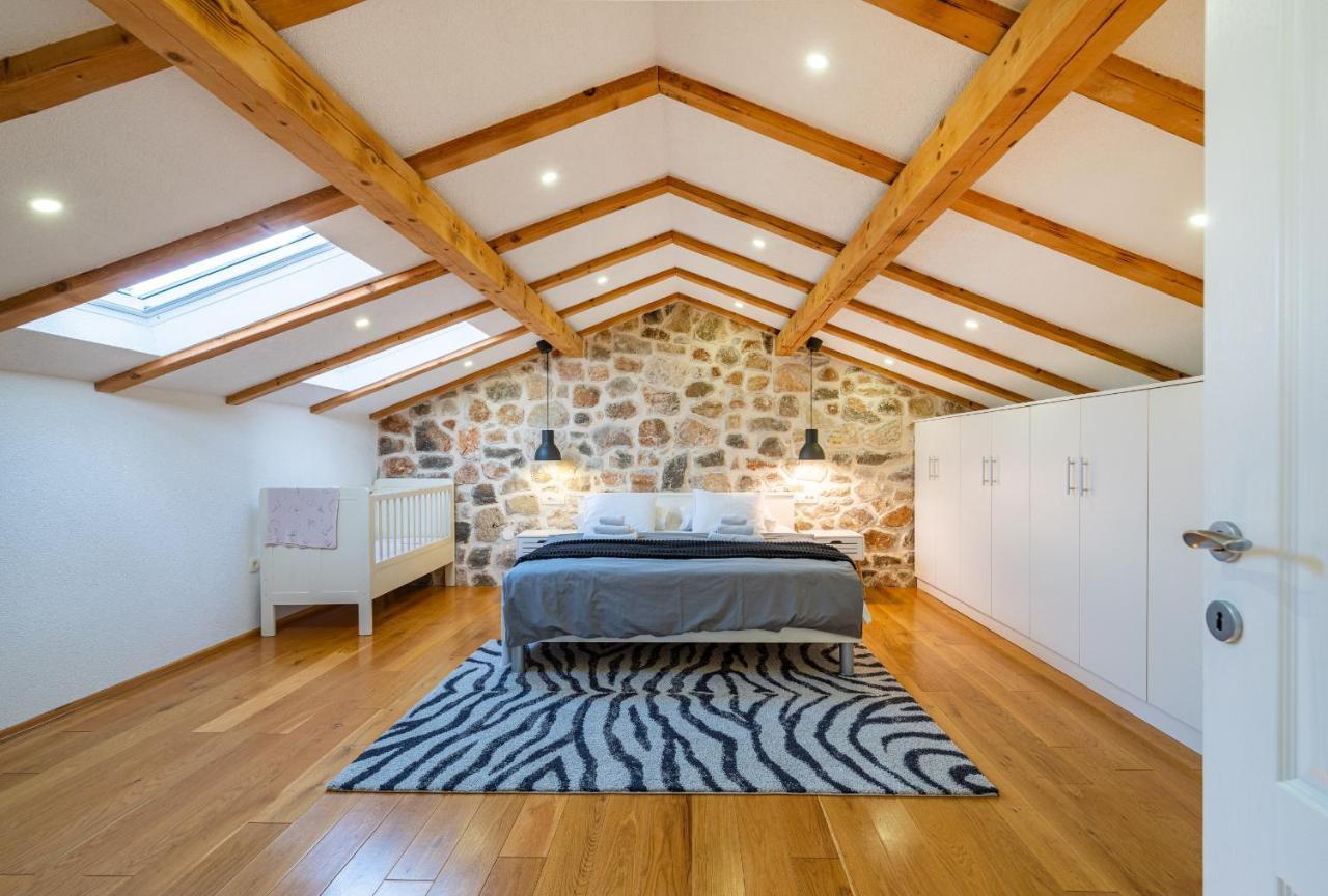 Stone Villa Miandri Sukošan Dış mekan fotoğraf