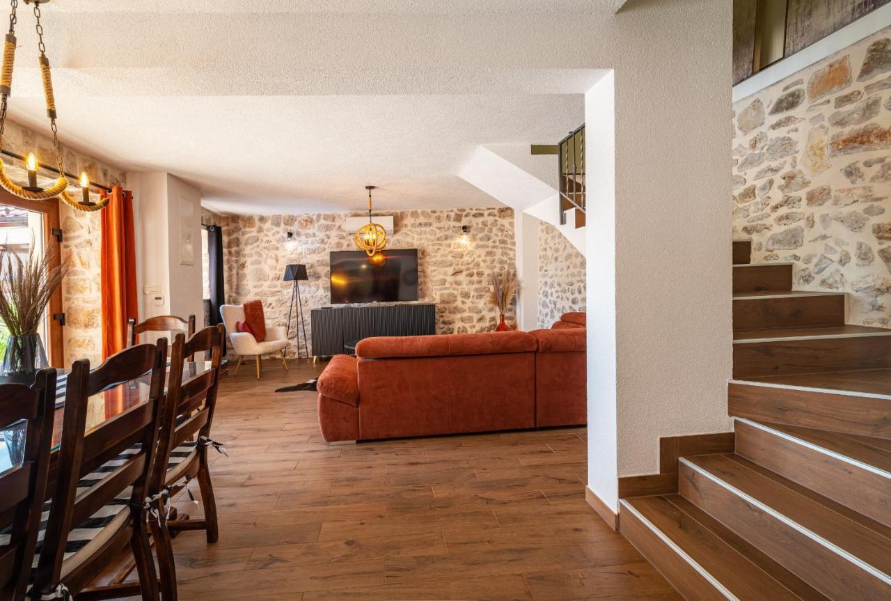 Stone Villa Miandri Sukošan Dış mekan fotoğraf